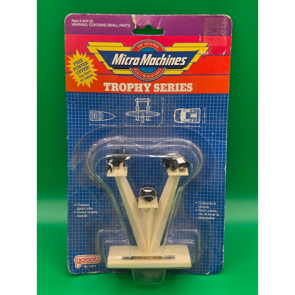 Micro Machines Trophy Series Galoob 6404 Plane Car Boat White Stand Blue Cars